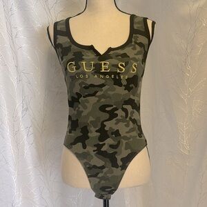 Camouflage tank-style GUESS bodysuit with adjustable snap closure